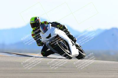 media/Jan-08-2022-SoCal Trackdays (Sat) [[1ec2777125]]/Turn 9 (125pm)/